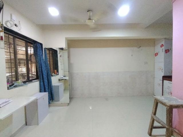 Resale | 3 BHK 1505 Sq.Ft. Apartment in Gundecha Premiere