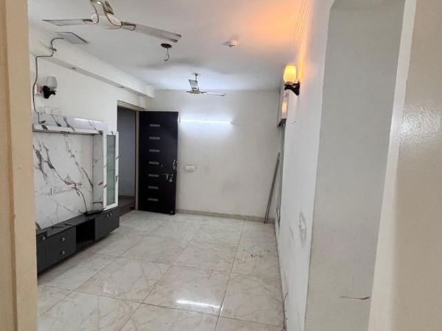 Resale | 3 BHK + 150 Sq.Ft. Apartment in Gaurs Siddhartham
