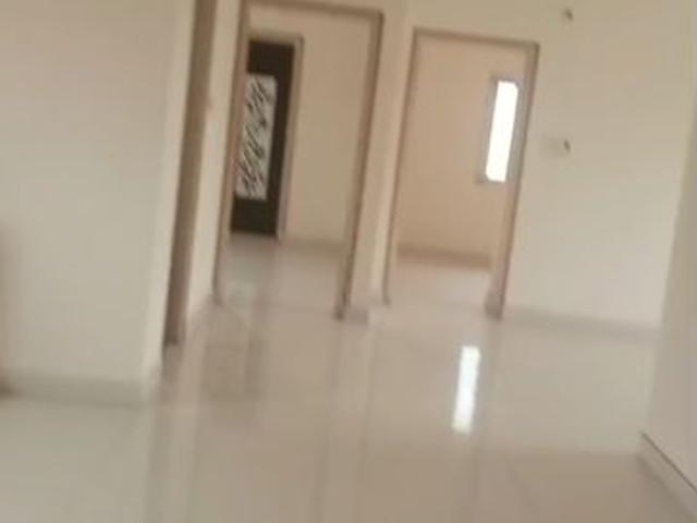 Resale | 3 BHK 1510 Sq.Ft. Apartment in Yapral