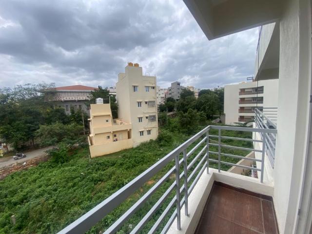 Resale | 3 BHK 1511 Sq.Ft. Apartment in Shakthi Anitha Regency