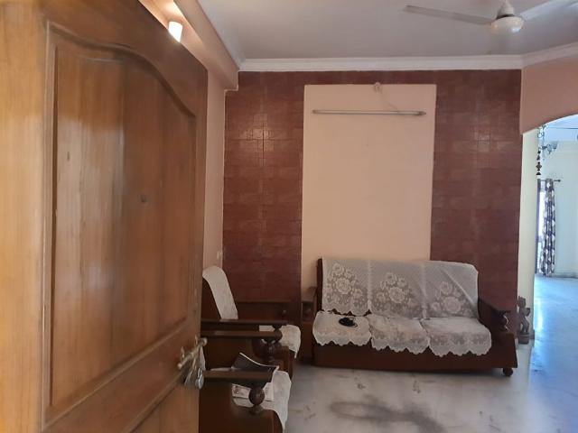 Resale | 3 BHK 1515 Sq.Ft. Apartment in Anand Arcade Begumpet