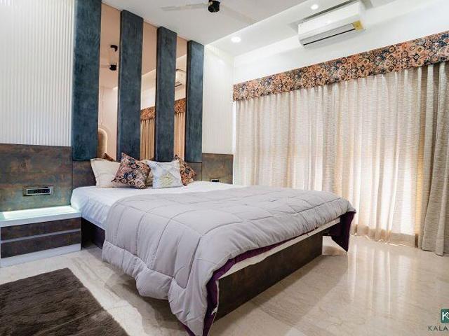 Resale | 3 BHK + 1520 Sq.Ft. Apartment in Choice Goodwill Crescent