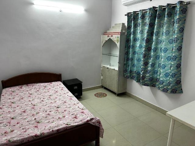 Resale | 3 BHK 1533 Sq.Ft. Apartment in Namishree Tulip Le Park