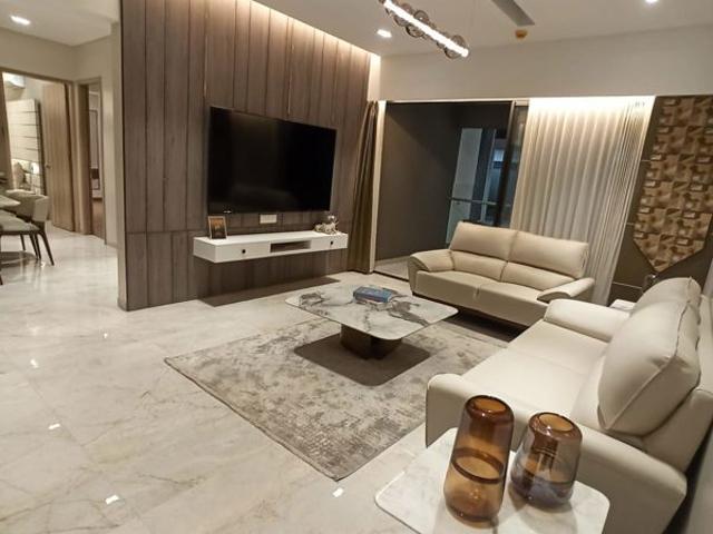 Resale | 3 BHK + 1530 Sq.Ft. Apartment in Beharay Rathi Hillview Residency