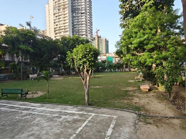 Resale | 3 BHK + 153 Sq.Mt. Independent House in Vasundhara