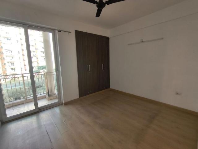 Resale | 3 BHK 1640 Sq.Ft. Apartment in Emaar Gurgaon Greens