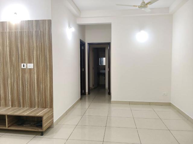 Resale | 3 BHK 1647 Sq.Ft. Apartment in Prestige Sunrise Park