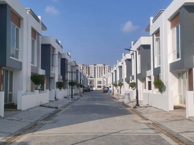 Resale | 3 BHK + 1645 Sq.Ft. Independent House in Faizabad Road