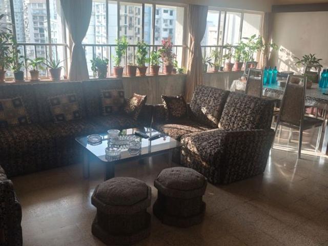 Resale | 3 BHK 1650 Sq.Ft. Apartment in Cuffe Parade