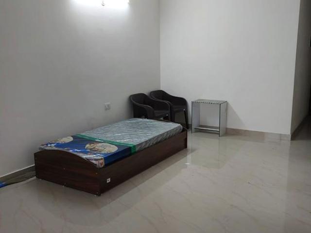 Resale | 3 BHK 1650 Sq.Ft. Apartment in Gomti Nagar