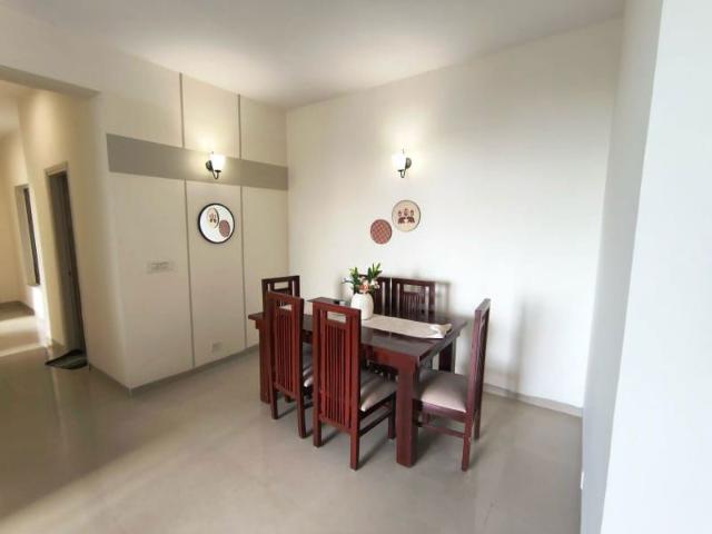 Resale | 3 BHK + 1650 Sq.Ft. Apartment in Indiabulls Centrum Park