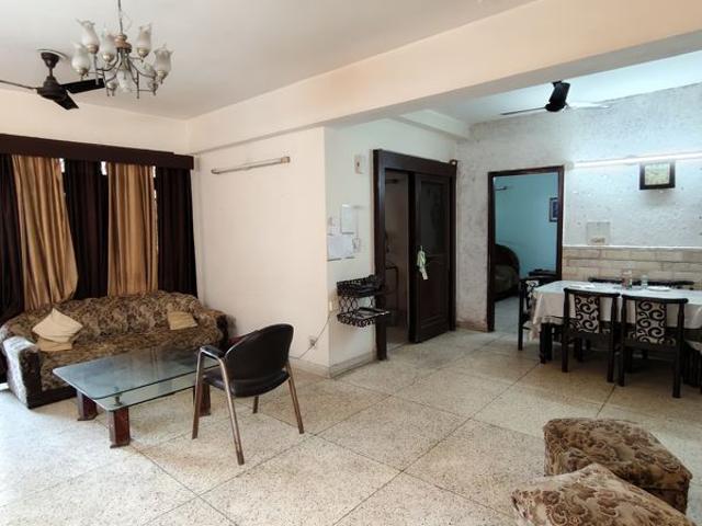Resale | 3 BHK 1650 Sq.Ft. Apartment in Sector 22 Dwarka