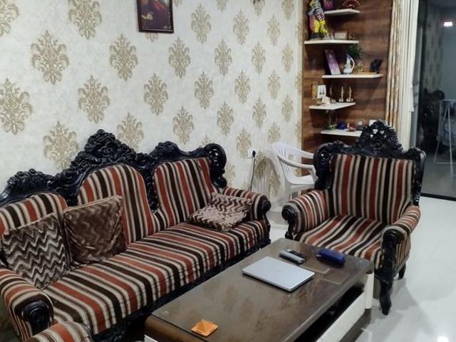 Resale | 3 BHK 1650 Sq.Ft. Apartment in Yashoda Golden Trellis