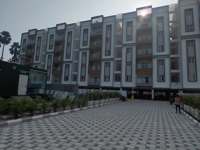 Resale | 3 BHK 1656 Sq.Ft. Apartment in Jyothi Serenity