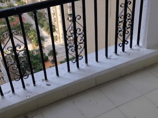 Resale | 3 BHK 1660 Sq.Ft. Apartment in Proview Laboni