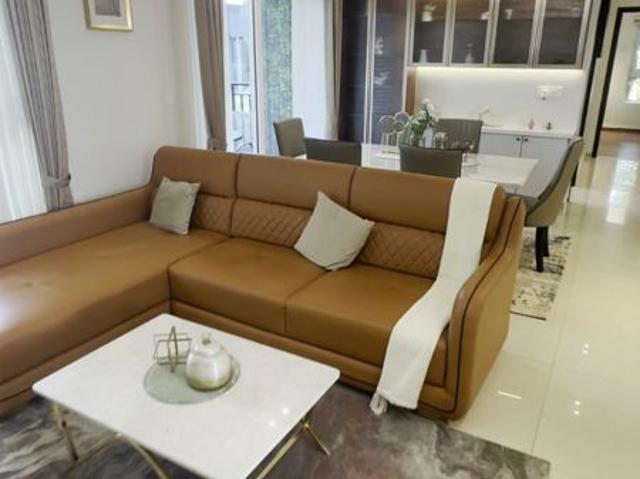 Resale | 3 BHK 1765 Sq.Ft. Apartment in Gunjur