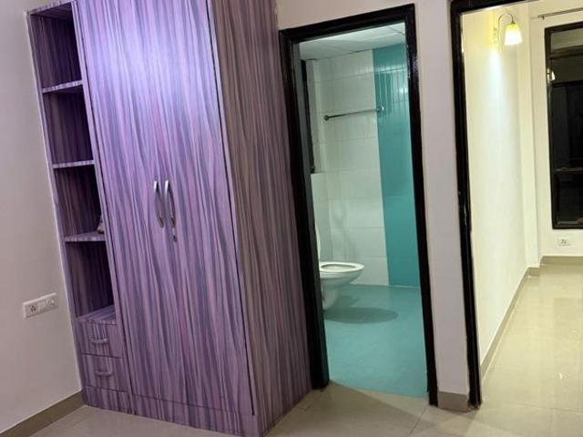 Resale | 3 BHK 1689 Sq.Ft. Apartment in Adani Oyster Grande Phase 2