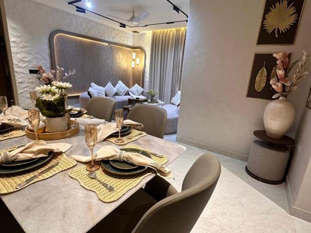 Resale | 3 BHK + 1693 Sq.Ft. Apartment in Sector 126