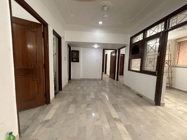 Resale | 3 BHK 1694 Sq.Ft. Apartment in Sector 7 Dwarka