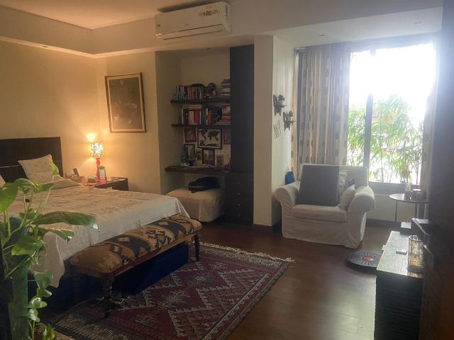 Resale | 3 BHK + 1600 Sq.Ft. Apartment in Baner