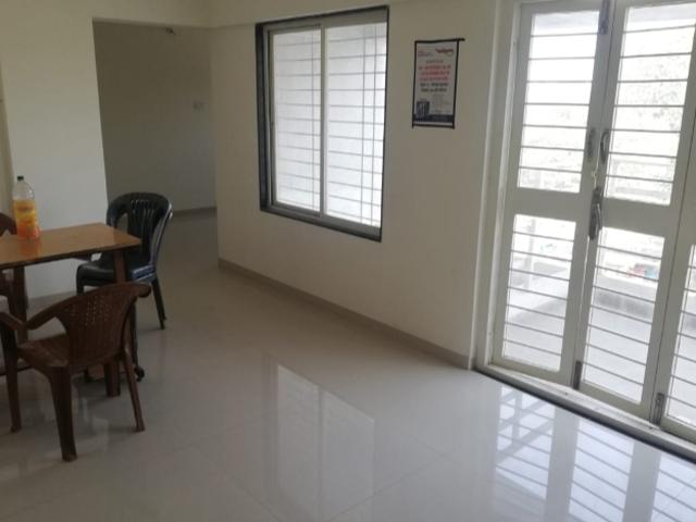 Resale | 3 BHK 1600 Sq.Ft. Apartment in BaneR Pashan Link Road