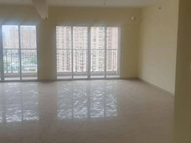 Resale | 3 BHK + 1600 Sq.Ft. Apartment in K Raheja Reserve