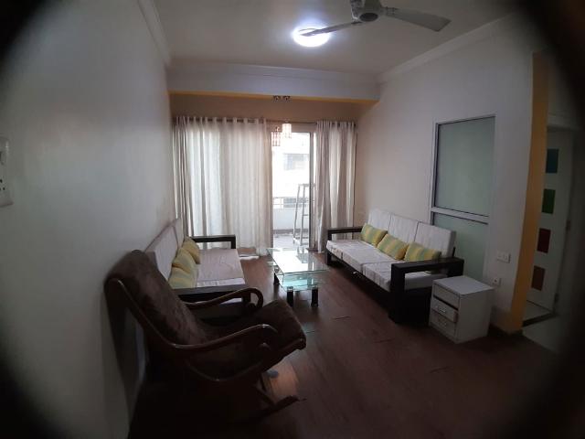 Resale | 3 BHK 1600 Sq.Ft. Apartment in Kalpataru Regency I II