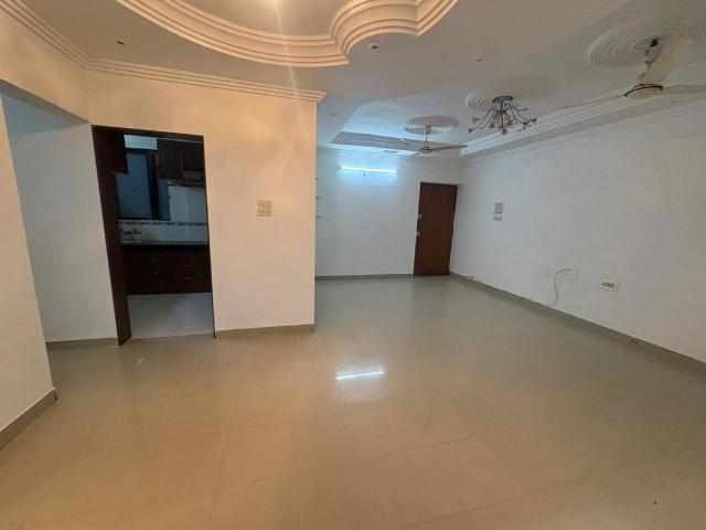 Resale | 3 BHK + 1600 Sq.Ft. Apartment in Oxford Premium