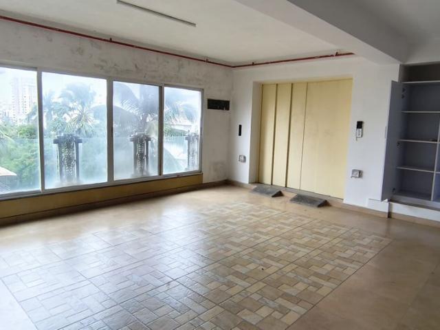 Resale | 3 BHK 1600 Sq.Ft. Apartment in Nestle Apartment Lower Parel