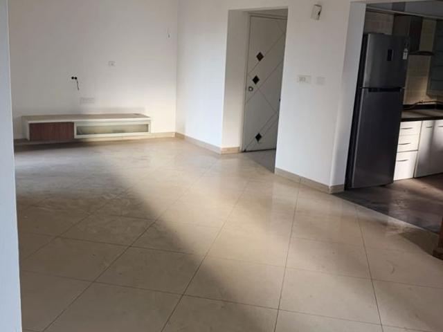 Resale | 3 BHK 1600 Sq.Ft. Apartment in Sobha Ivory Pune