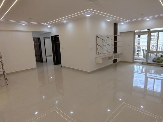 Resale | 3 BHK 1600 Sq.Ft. Apartment in Sector 12 Dwarka