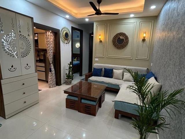 Resale | 3 BHK 1600 Sq.Ft. Apartment in SKA Orion