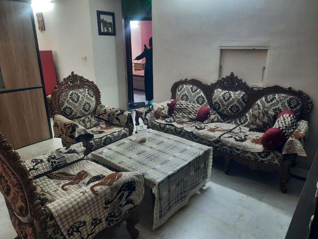 Resale | 3 BHK 1600 Sq.Ft. Apartment in Tilak Nagar
