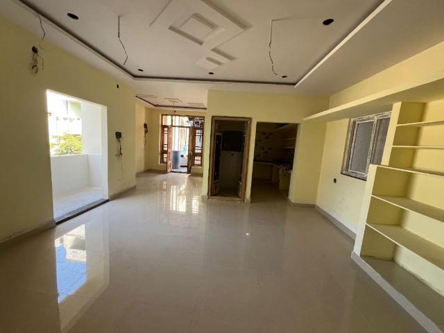 Resale | 3 BHK 1600 Sq.Ft. Independent House in Aadhya Apartment