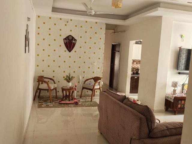 Resale | 3 BHK + 1605 Sq.Ft. Apartment in Ambika Florence Park