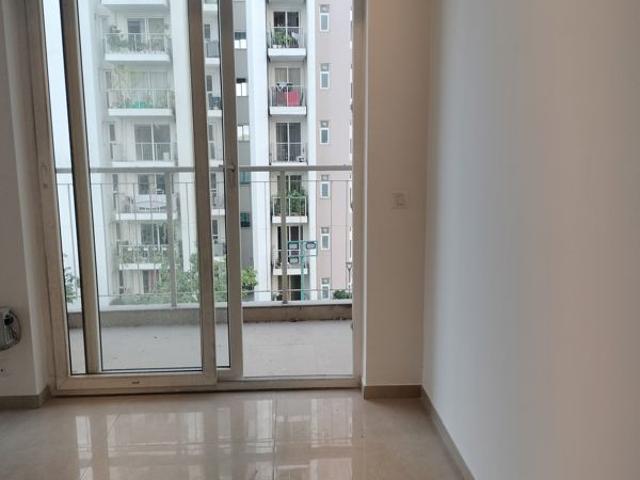 Resale | 3 BHK + 1605 Sq.Ft. Apartment in M3M Crown