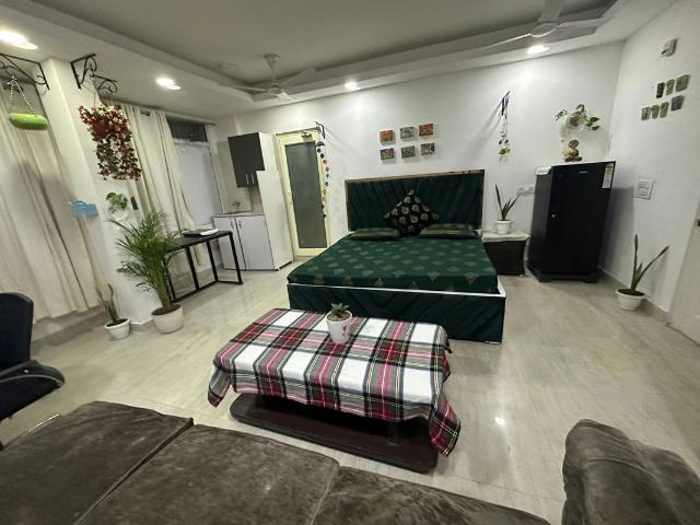 Resale | 3 BHK 160 Sq.Ft. Villa in Chitra Vihar