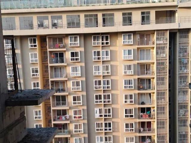 Resale | 3 BHK 1613 Sq.Ft. Apartment in Bhartiya City Nikoo Homes 5