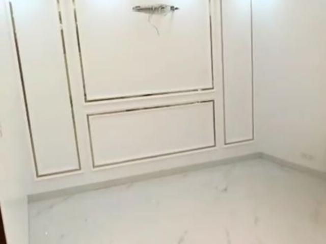 Resale | 3 BHK 1610 Sq.Ft. Apartment in Sector 10 Dwarka