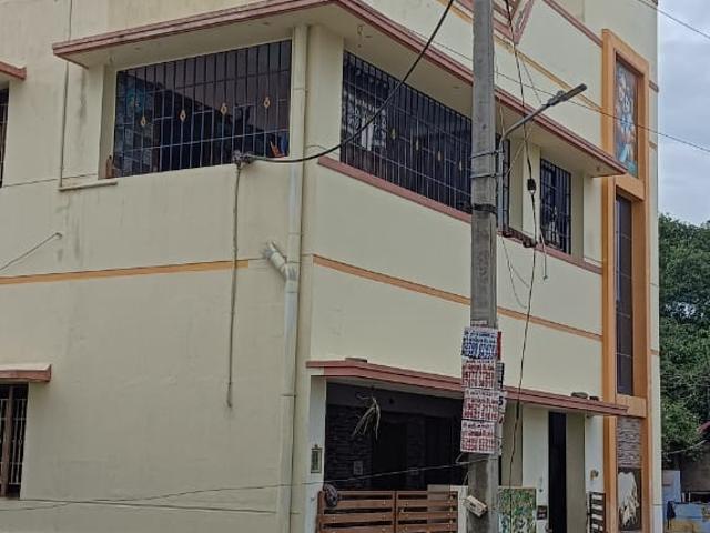 Resale | 3 BHK 1614 Sq.Ft. Independent House in RWA Apartments Sector 12