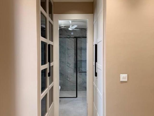 Resale | 3 BHK + 1625 Sq.Ft. Apartment in BPTP Discovery Park