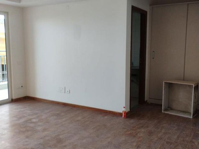 Resale | 3 BHK 1625 Sq.Ft. Apartment in Godrej Meridien