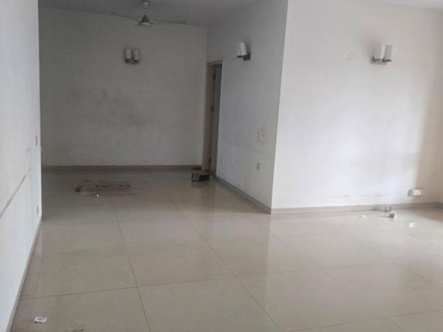 Resale | 3 BHK 1625 Sq.Ft. Apartment in Lunkad Skylounge