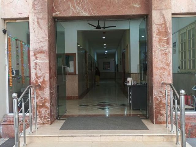 Resale | 3 BHK 1635 Sq.Ft. Apartment in Eros Woodbury Tower