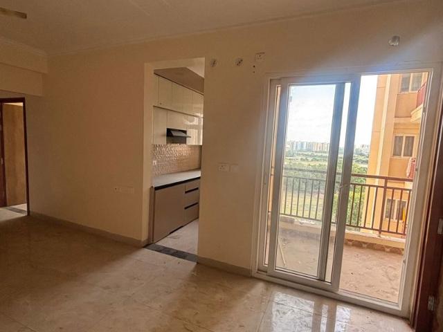 Resale | 3 BHK 1635 Sq.Ft. Apartment in Omaxe City