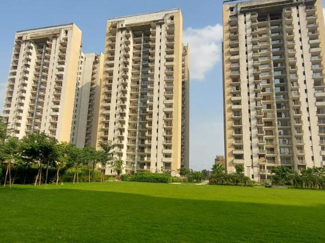Resale | 3 BHK 1636 Sq.Ft. Apartment in Godrej Nest