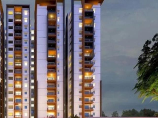 Resale | 3 BHK 1740 Sq.Ft. Apartment in Aparna Cyber Shine