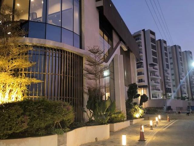 Resale | 3 BHK 1740 Sq.Ft. Apartment in Vian Mrida