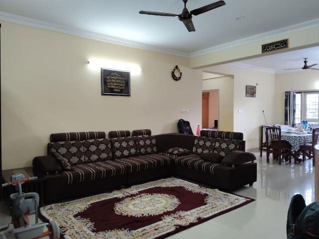 Resale | 3 BHK 1750 Sq.Ft. Apartment in HBR Layout