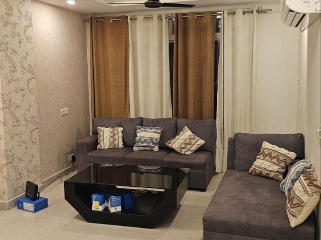 Resale | 3 BHK 1750 Sq.Ft. Apartment in Sas Nagar